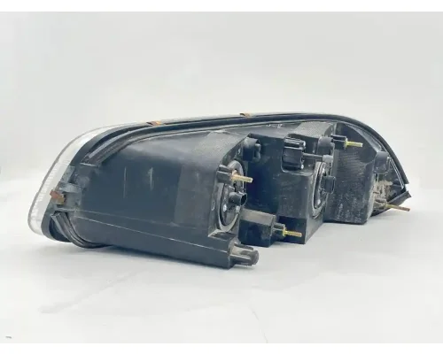 Mack CXU613 Headlamp Assembly