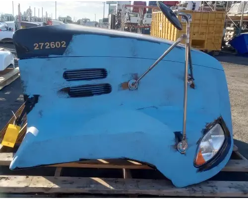 Mack CXU613 Hood