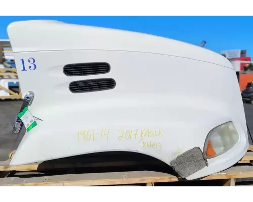 Mack CXU613 Hood