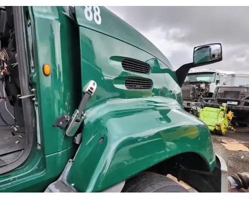 Mack CXU613 Hood