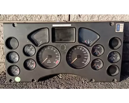 Mack CXU613 Instrument Cluster