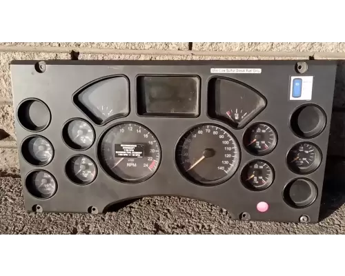 Mack CXU613 Instrument Cluster