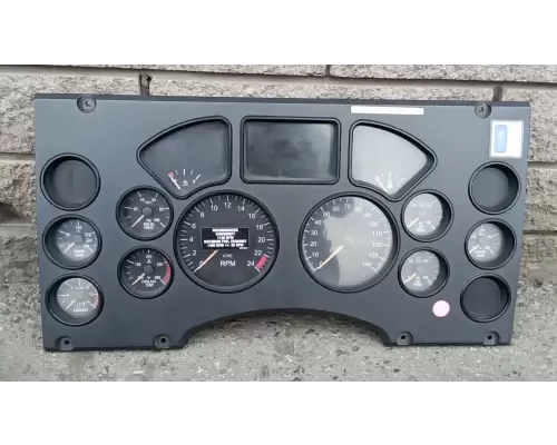 Mack CXU613 Instrument Cluster