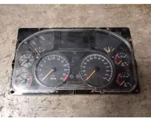 Mack CXU613 Instrument Cluster