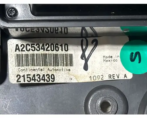 Mack CXU613 Instrument Cluster
