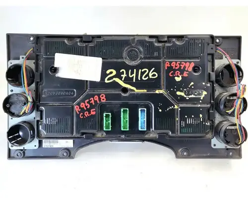 Mack CXU613 Instrument Cluster