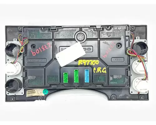 Mack CXU613 Instrument Cluster
