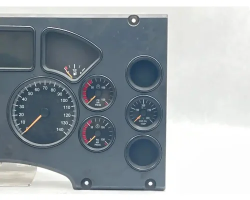 Mack CXU613 Instrument Cluster