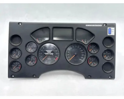 Mack CXU613 Instrument Cluster