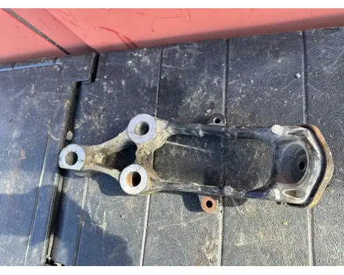 Mack CXU613 Radiator Core Support