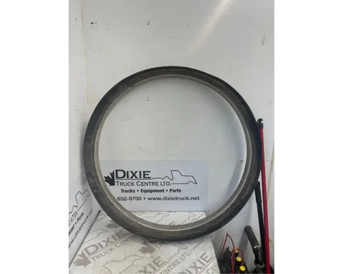 Mack CXU613 Radiator Shroud