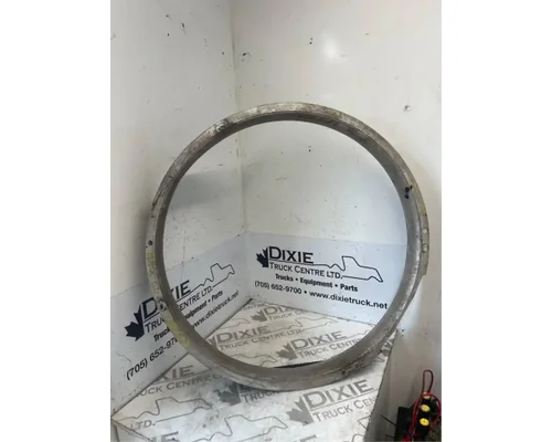 Mack CXU613 Radiator Shroud
