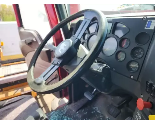 Mack CXU613 Steering Column