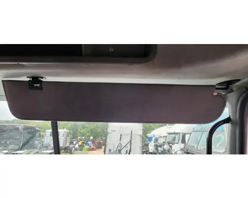 Mack CXU613 Sun Visor (External)