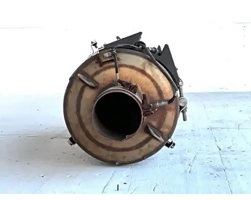 Mack CXU632 DPF (Diesel Particulate Filter)