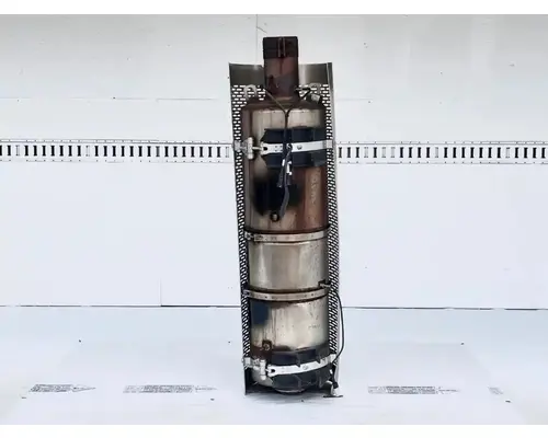 Mack CXU632 DPF (Diesel Particulate Filter)
