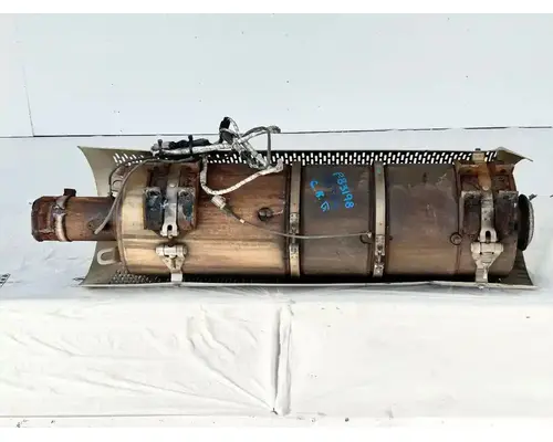 Mack CXU633T DPF (Diesel Particulate Filter)