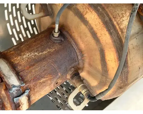 Mack CXU633T DPF (Diesel Particulate Filter)