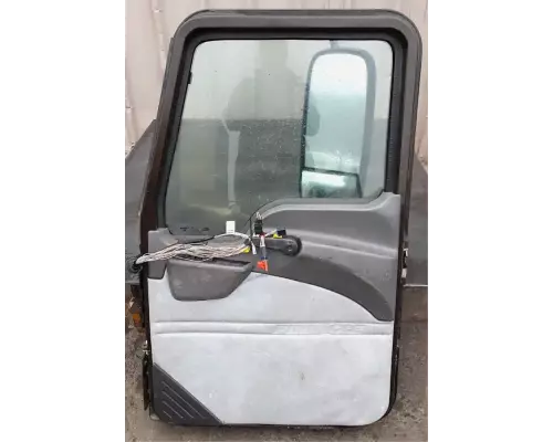 Mack CXU633T Door Assembly, Front