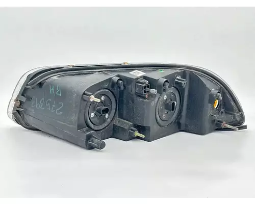 Mack CXU633T Headlamp Assembly