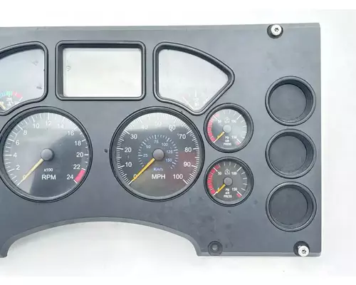 Mack CXU633T Instrument Cluster
