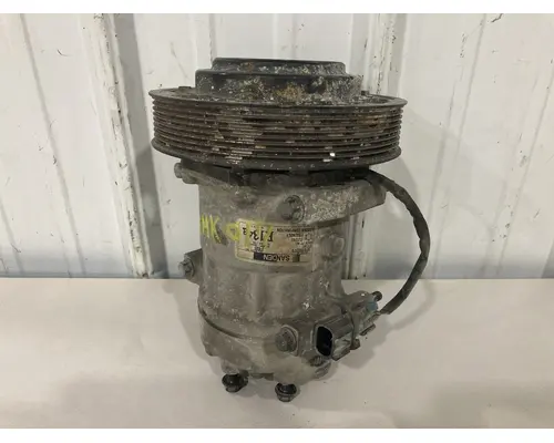 Mack CXU Air Conditioner Compressor