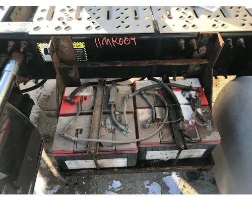 Mack CXU Battery Box