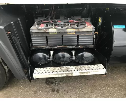 Mack CXU Battery Box