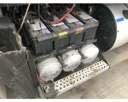 Mack CXU Battery Box