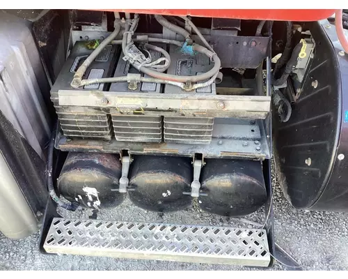 Mack CXU Battery Box