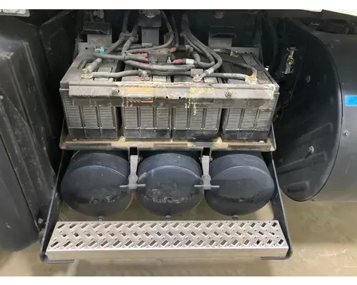 Mack CXU Battery Box