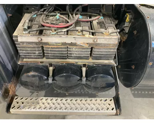 Mack CXU Battery Box