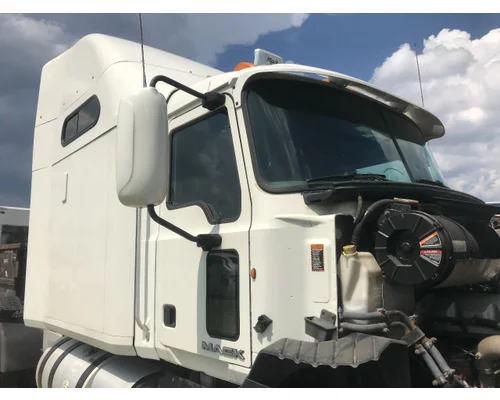 Mack CXU Cab Assembly