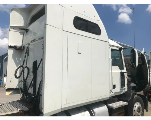 Mack CXU Cab Assembly