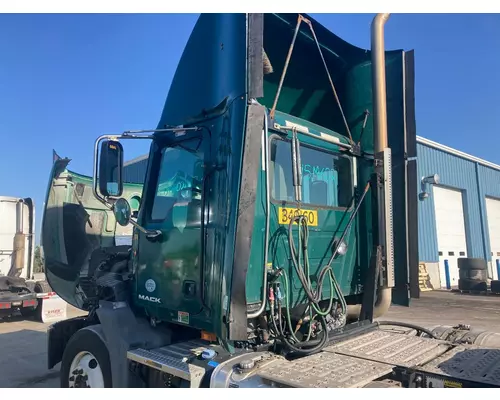 Mack CXU Cab Assembly