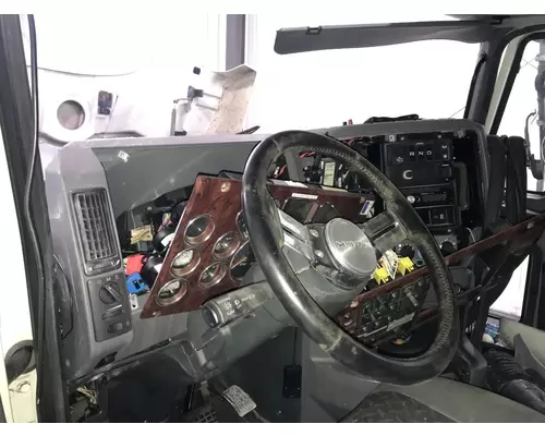 Mack CXU Cab Assembly