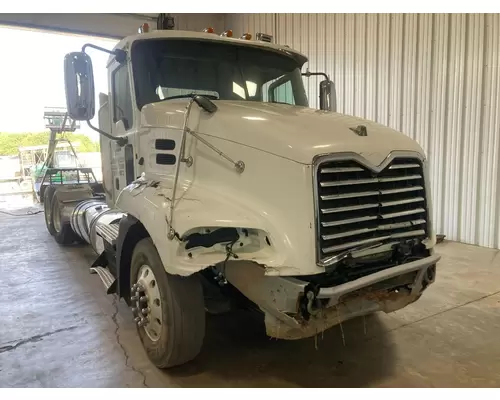 Mack CXU Cab Assembly