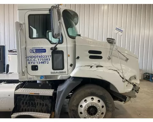 Mack CXU Cab Assembly