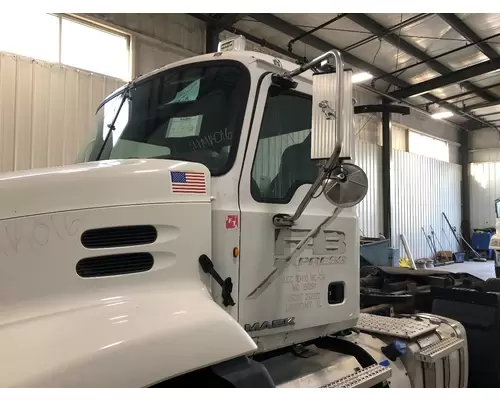 Mack CXU Cab Assembly