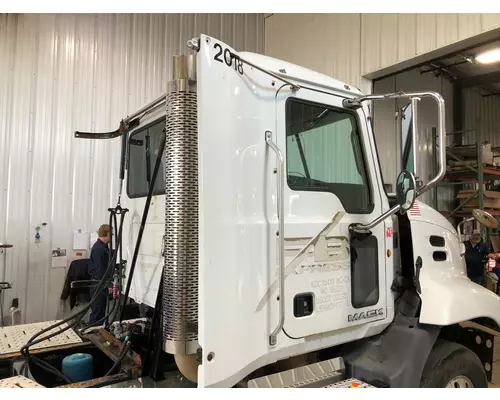 Mack CXU Cab Assembly