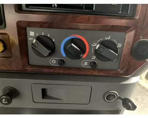 Mack CXU Cab Misc. Interior Parts