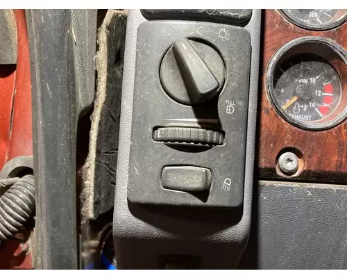 Mack CXU Dash Assembly