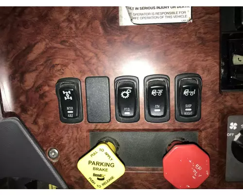Mack CXU Dash Assembly