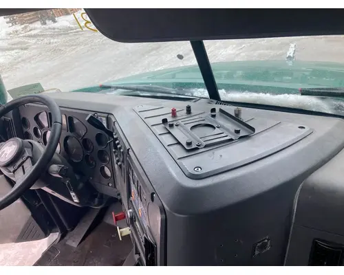 Mack CXU Dash Assembly