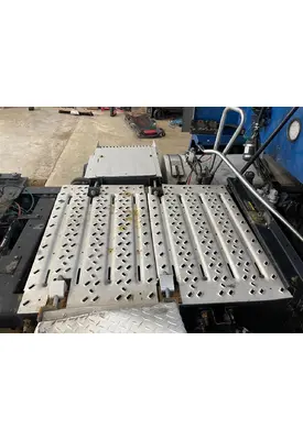 Mack CXU Deckplate