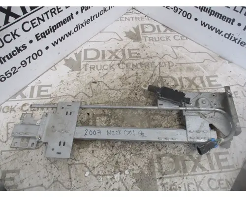 Mack CXU Door Window Regulator, Front