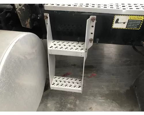 Mack CXU Engine Brackets, Misc.