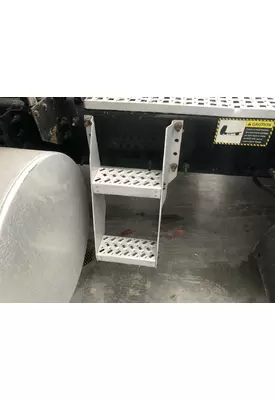 Mack CXU Engine Brackets, Misc.