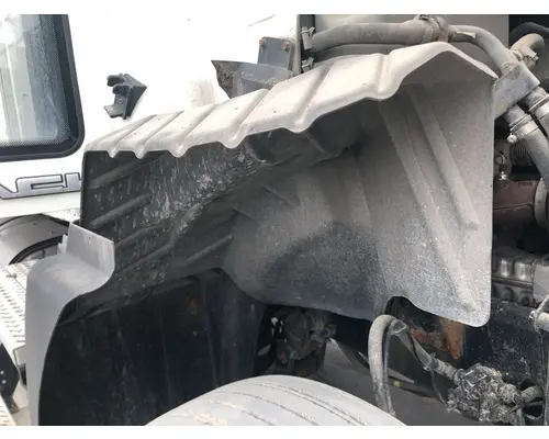 Mack CXU Fender