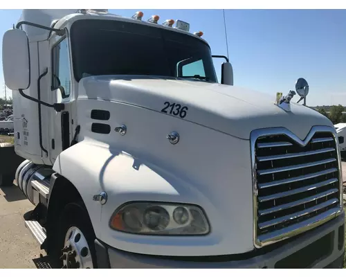 Mack CXU Hood